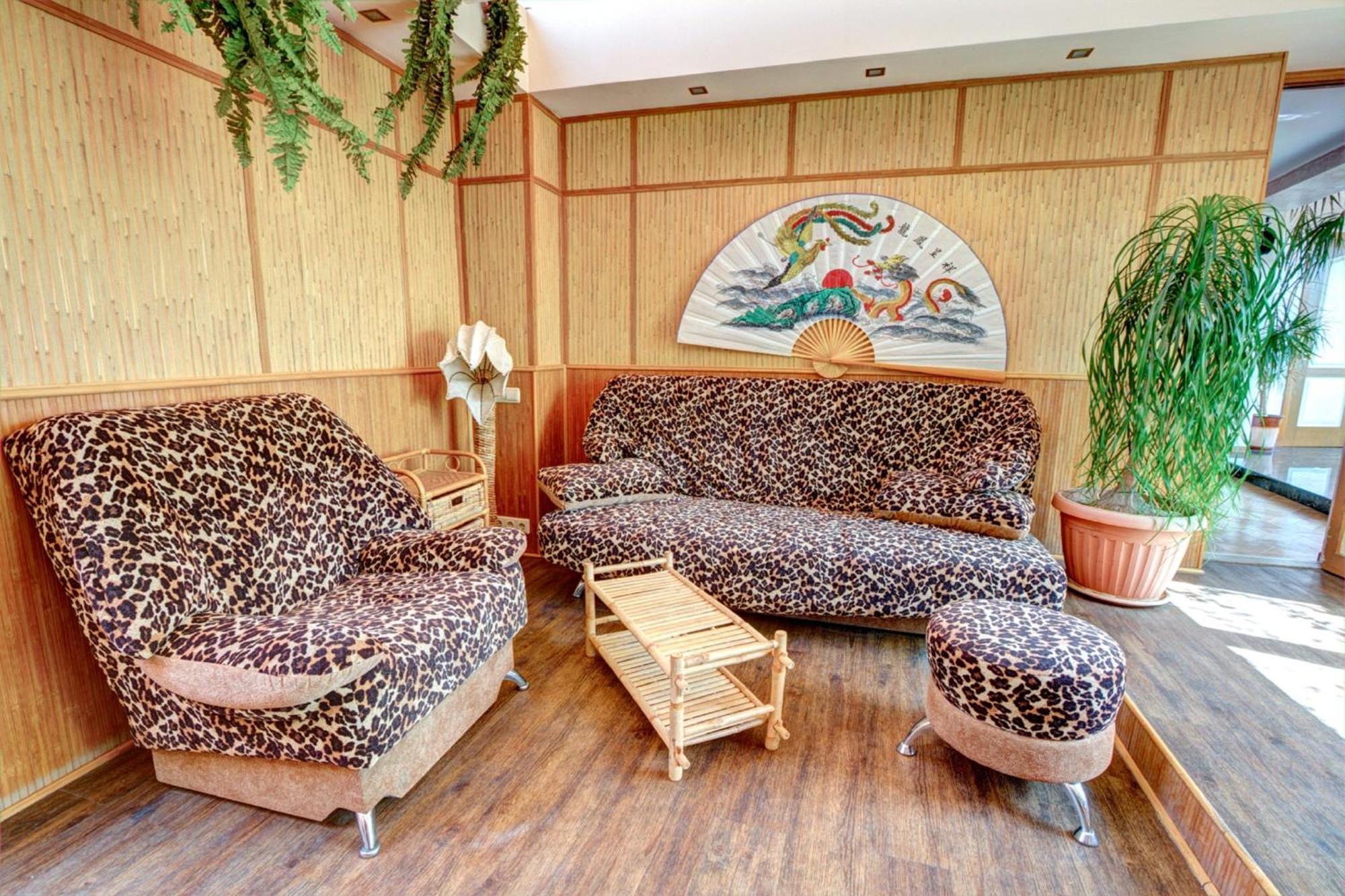 Riviera Apartments - Уединенный Отдых У Моря Odessa Exteriör bild