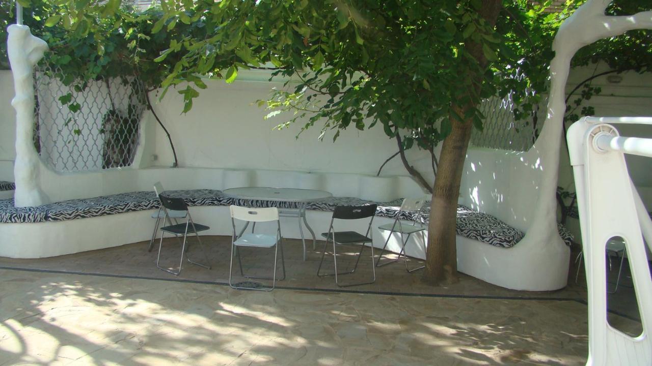 Riviera Apartments - Уединенный Отдых У Моря Odessa Exteriör bild